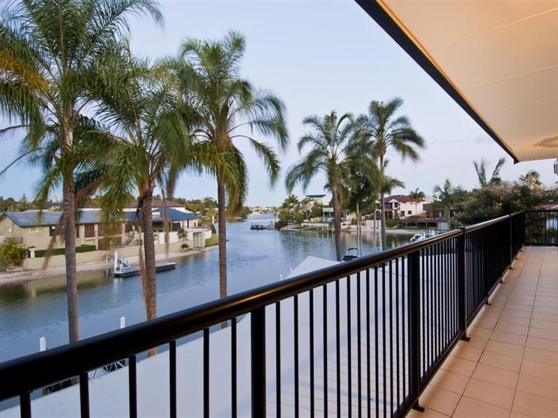 73 Campbell Street, Sorrento QLD 4217