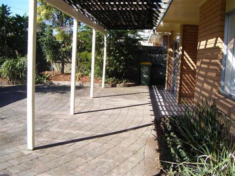 16 Mason Street, Southport QLD 4215