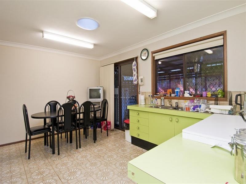 3 Lunar Court, Benowa QLD 4217