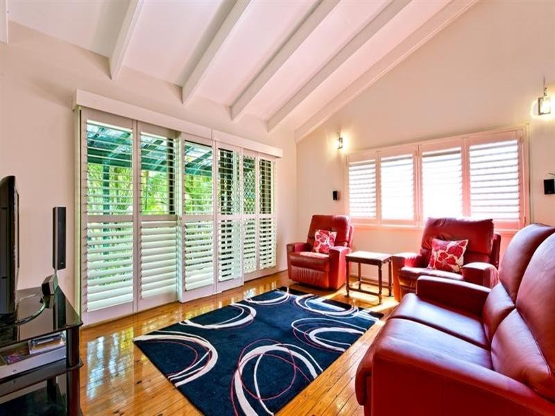 65 Currumburra Road, Ashmore QLD 4214