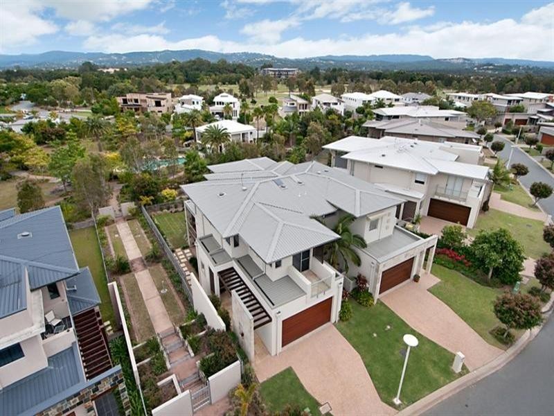 60 Nicklaus Court, Merrimac QLD 4226