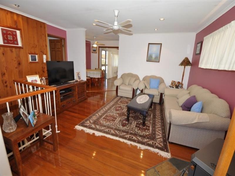 23 Eileen Avenue, Southport QLD 4215