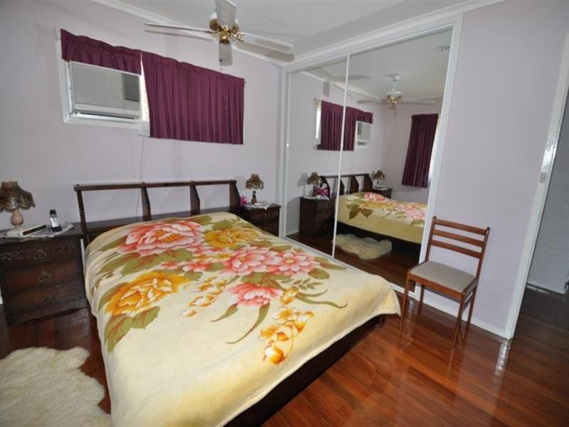 23 Eileen Avenue, Southport QLD 4215