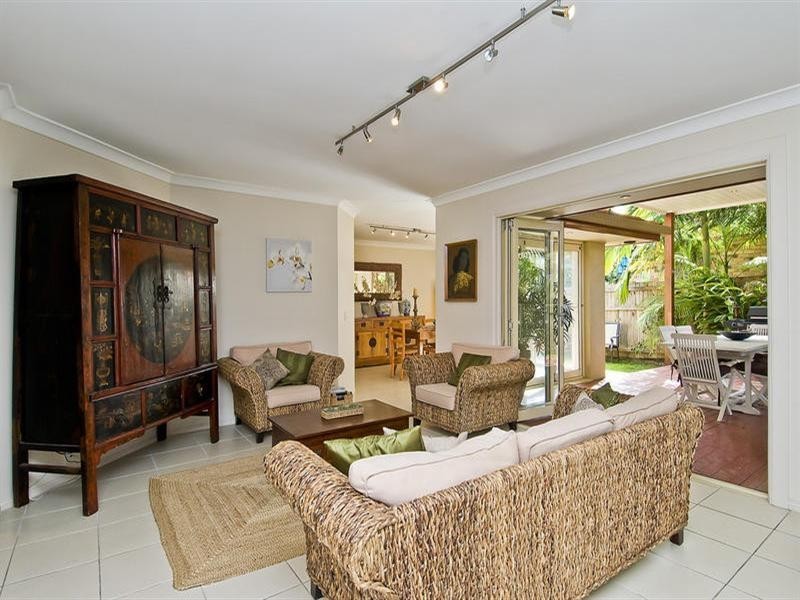 35 Inverness Way, Parkwood QLD 4214