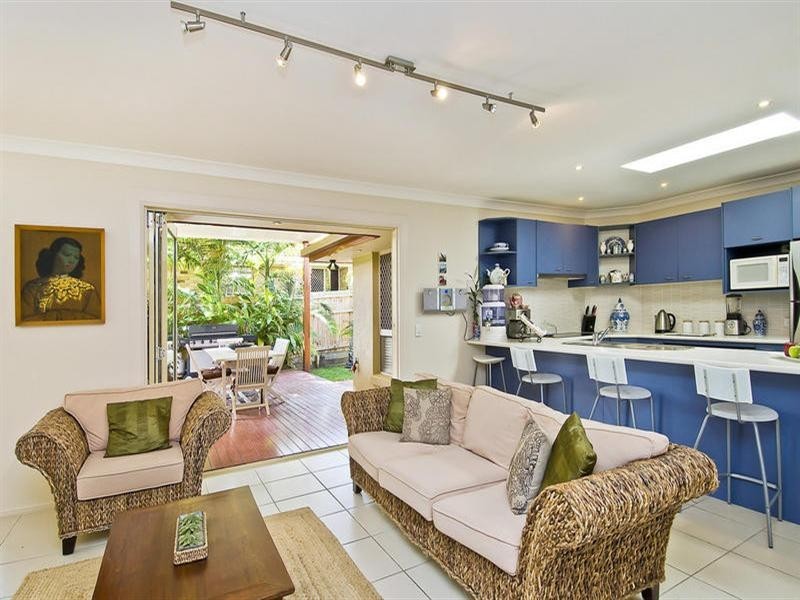 35 Inverness Way, Parkwood QLD 4214