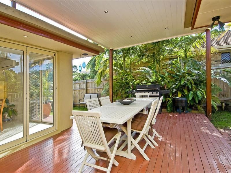 35 Inverness Way, Parkwood QLD 4214