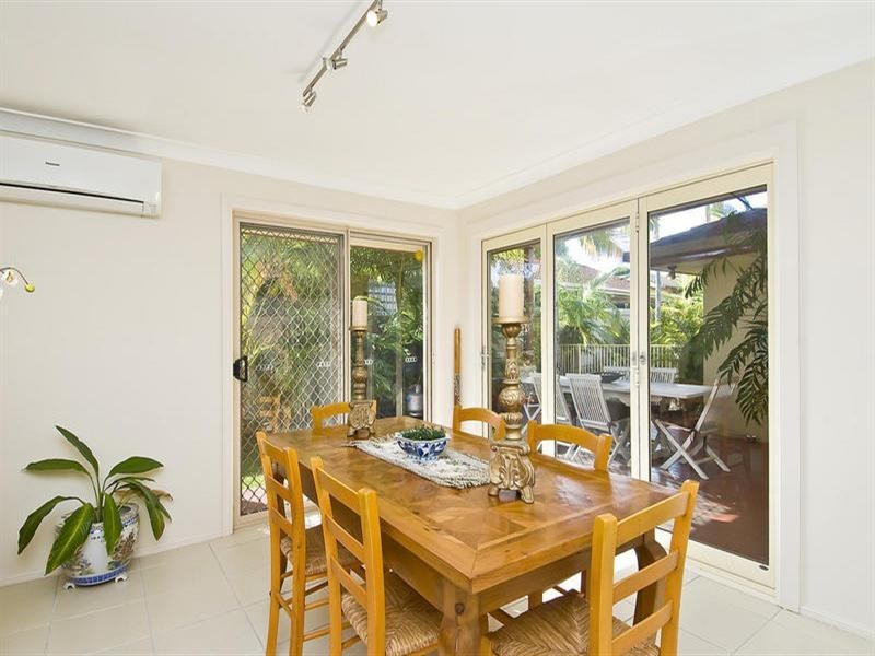 35 Inverness Way, Parkwood QLD 4214