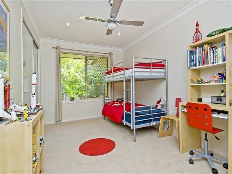 35 Inverness Way, Parkwood QLD 4214