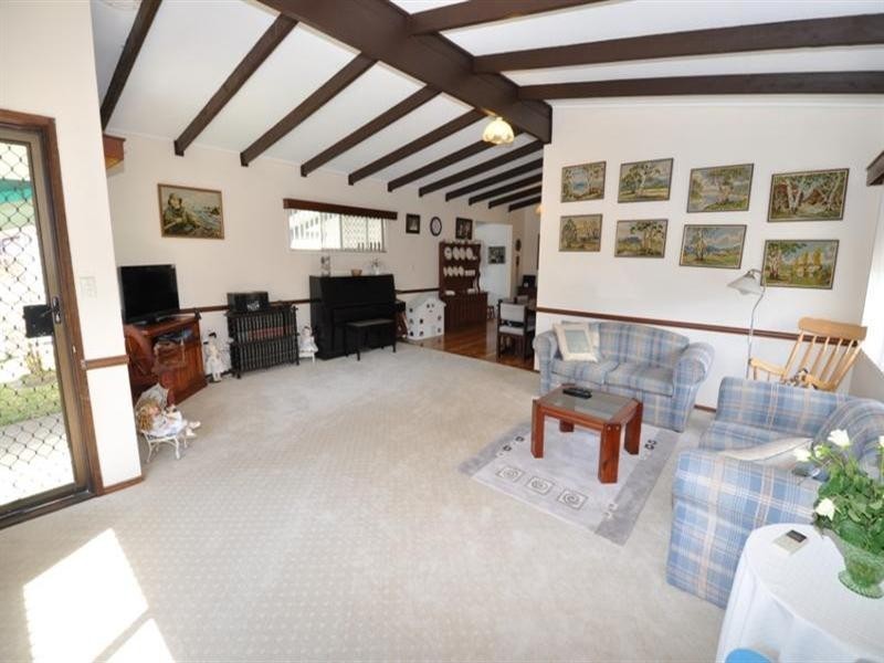 28 Susanne Street, Southport QLD 4215