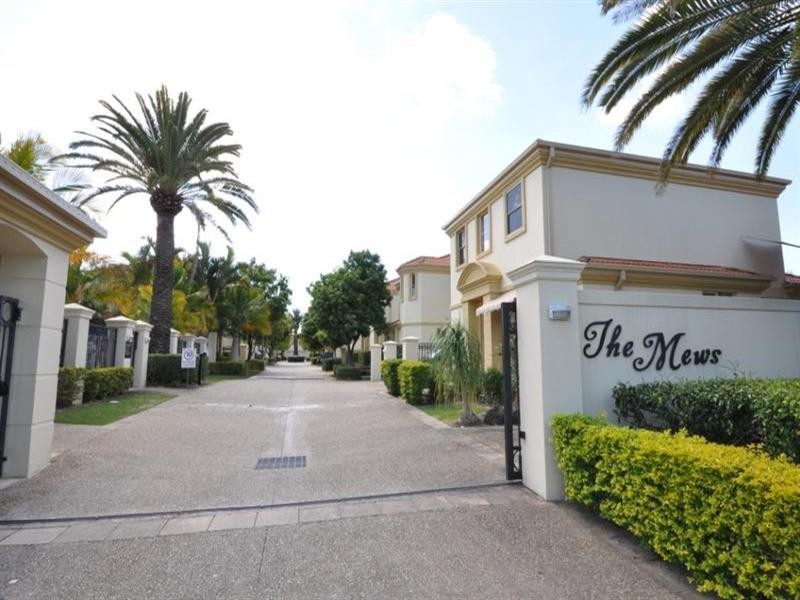 7 The Mews. 99 Heeb Street, Ashmore QLD 4214