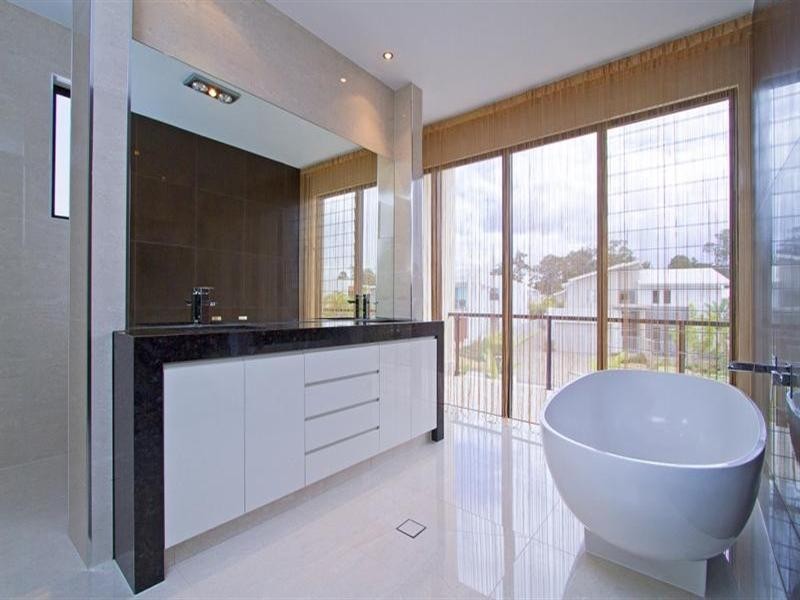 9015 The Boulevarde. Royal Pines Riverside., Benowa QLD 4217