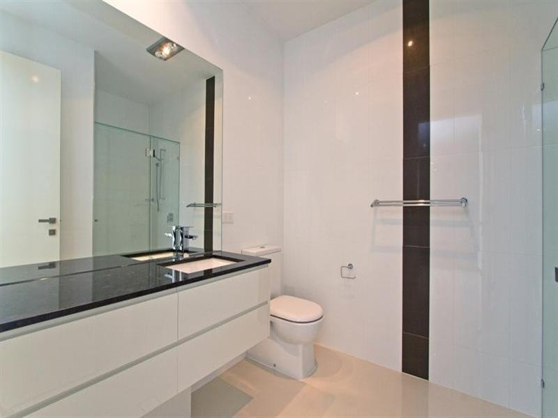 9015 The Boulevarde. Royal Pines Riverside., Benowa QLD 4217