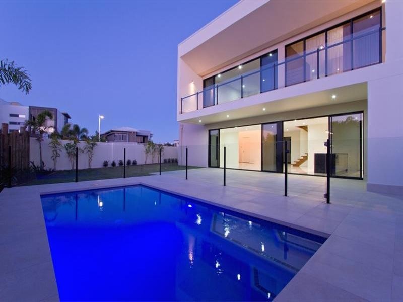 9015 The Boulevarde. Royal Pines Riverside., Benowa QLD 4217