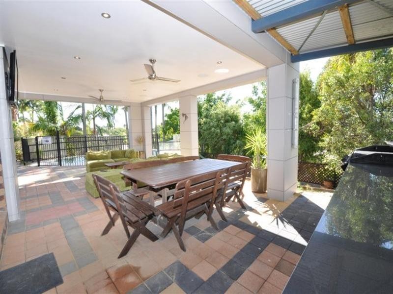 44 Marble Drive, Carrara QLD 4211