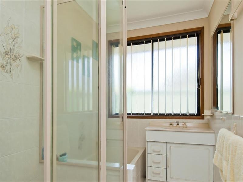 3 Girraween Grove, Ashmore QLD 4214