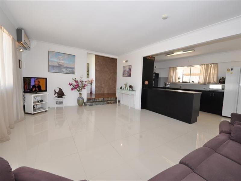 33 Rio Vista Boulevard, Broadbeach Waters QLD 4218