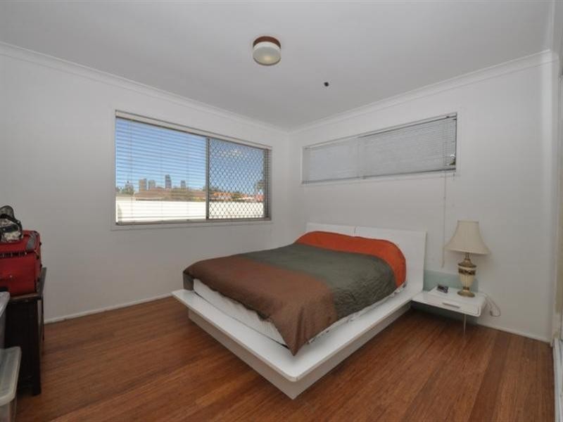 33 Rio Vista Boulevard, Broadbeach Waters QLD 4218