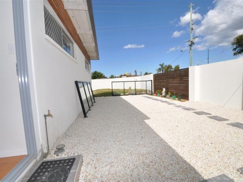 33 Rio Vista Boulevard, Broadbeach Waters QLD 4218