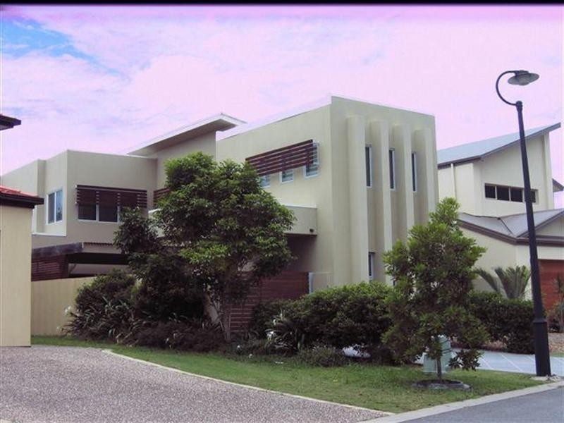 13 145 Palm Meadows Drive, Carrara QLD 4211