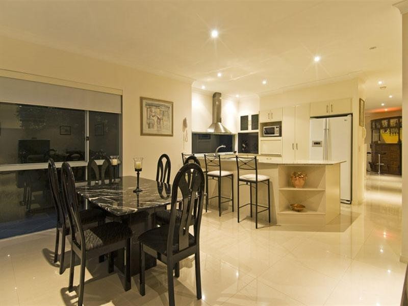 13 145 Palm Meadows Drive, Carrara QLD 4211