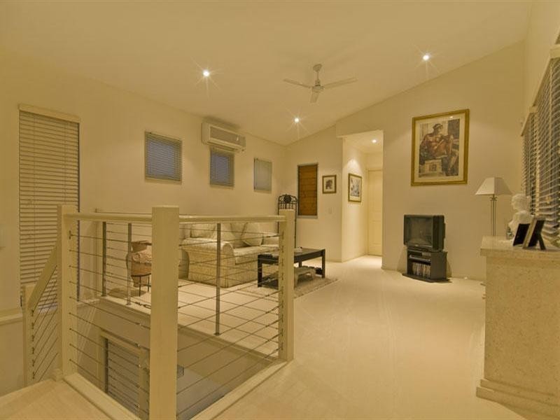 13 145 Palm Meadows Drive, Carrara QLD 4211