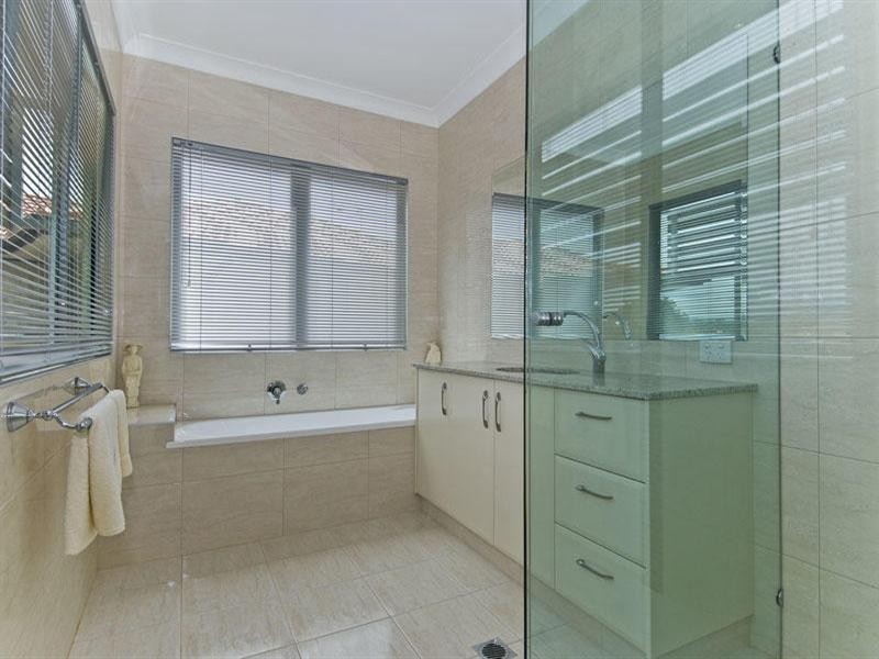 13 145 Palm Meadows Drive, Carrara QLD 4211