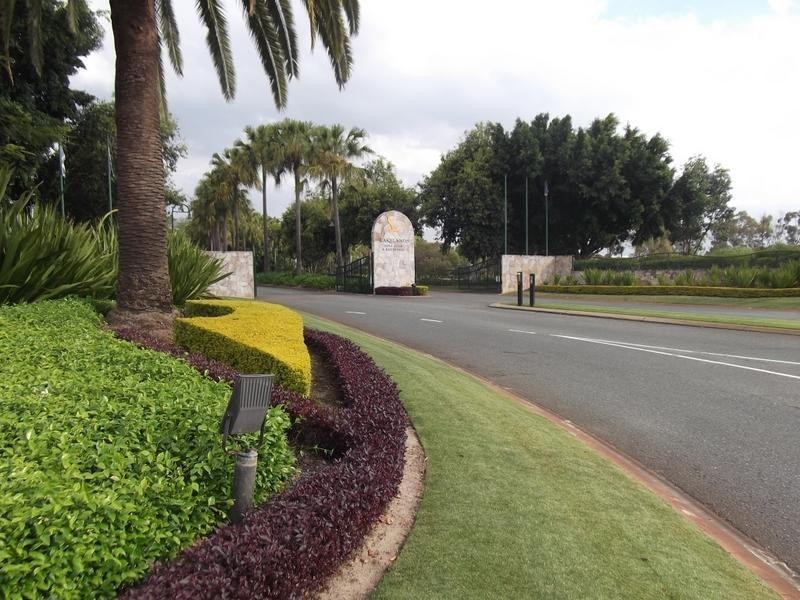 18 Nicklaus Court, Merrimac QLD 4226