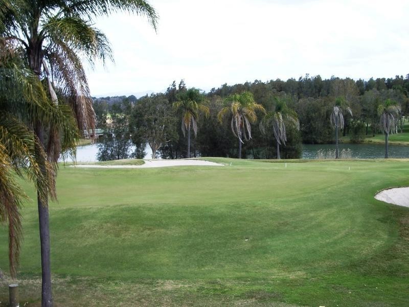 267 64 Palm Meadows Drive, Carrara QLD 4211