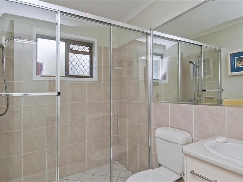 10 Jacaranda Close.  74 Wardoo Street, Ashmore QLD 4214