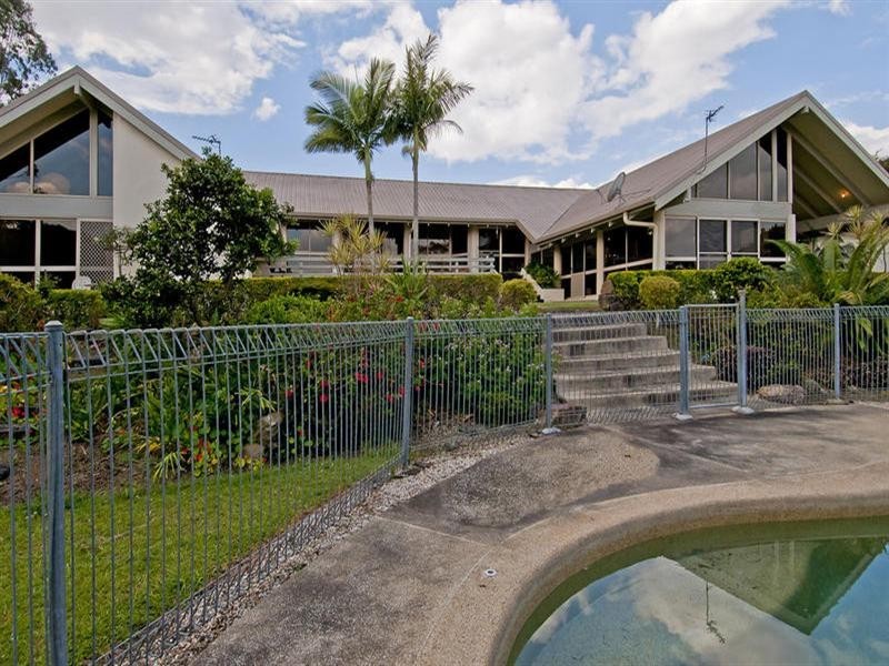 30 Holyrood Road, Maudsland QLD 4210