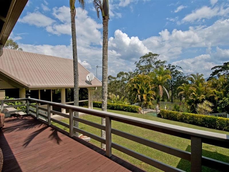 30 Holyrood Road, Maudsland QLD 4210