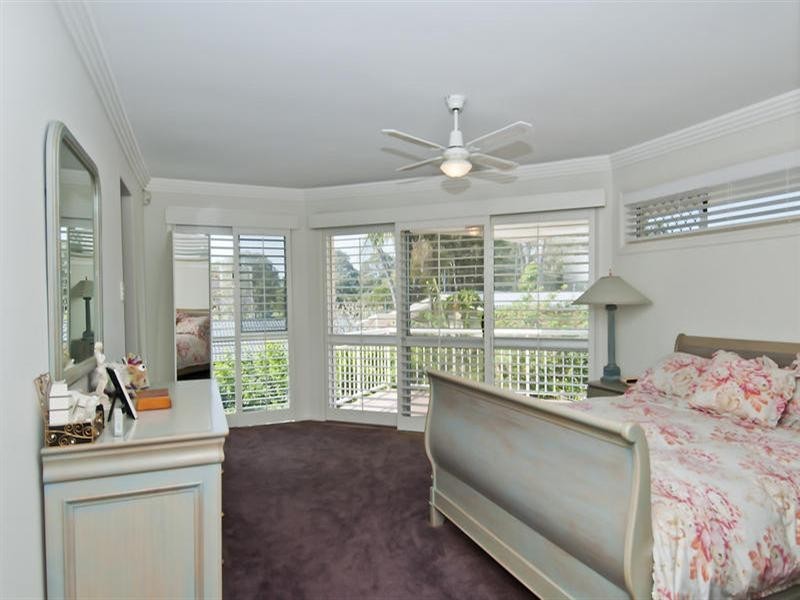 21 Mentone Avenue, Bundall QLD 4217