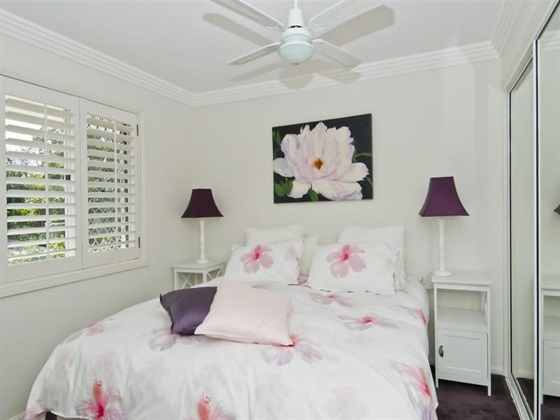 21 Mentone Avenue, Bundall QLD 4217