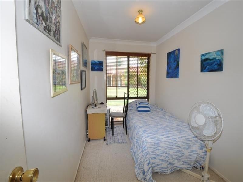 52 Paradise Palms Leisure Villas. 37 St Kevins Avenue, Benowa QLD 4217