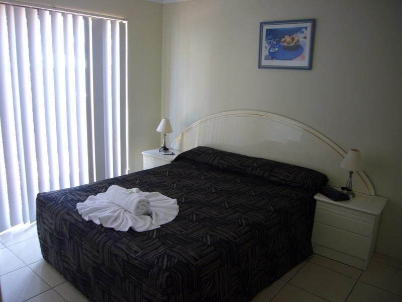 3 Chevron Palm Waters.  48 Stanhill Drive, Chevron Island QLD 4217