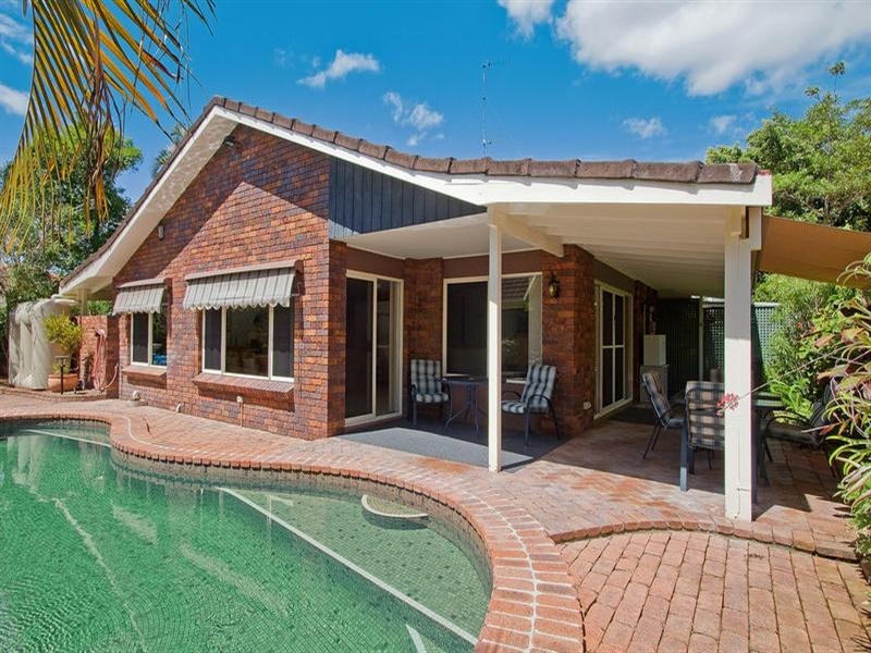 5 Jaguar Drive, Bundall QLD 4217