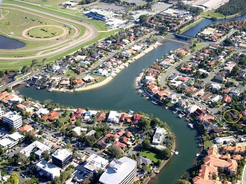 5 Jaguar Drive, Bundall QLD 4217