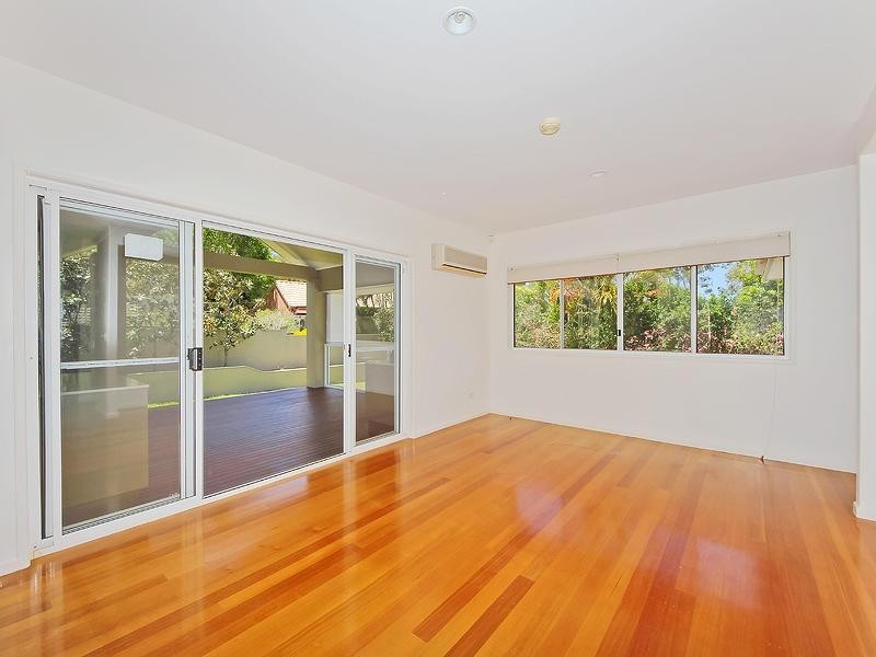 3 Anthea Court, Benowa QLD 4217