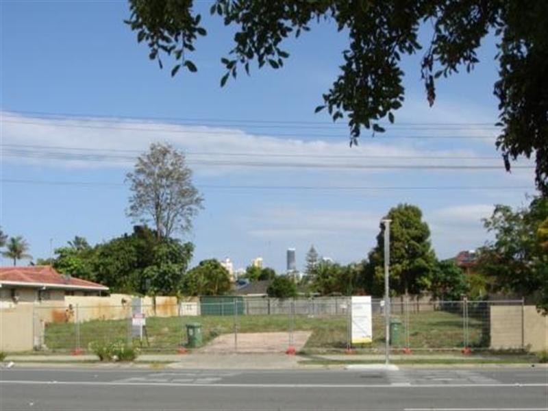 40 Via Roma, Isle Of Capri QLD 4217