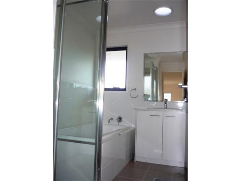 7 Belmont Grange. 139 Cotlew Street, Ashmore QLD 4214