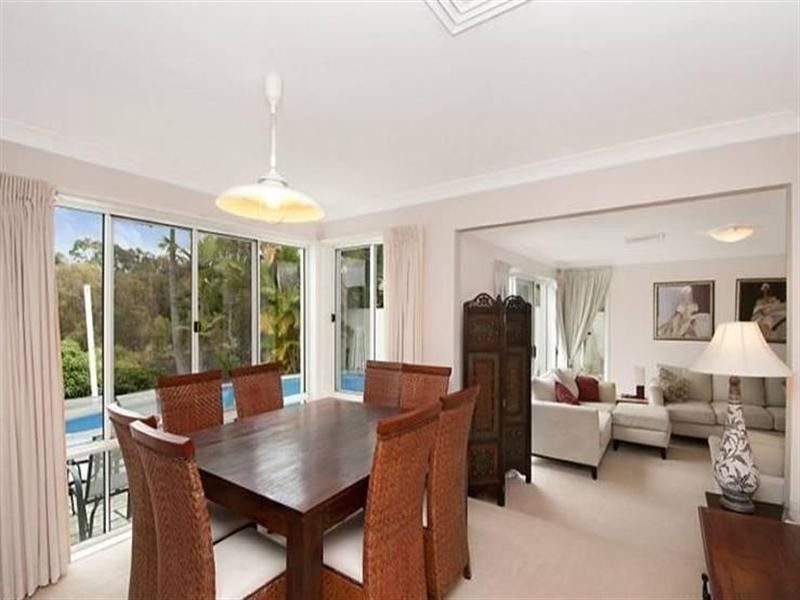 36 Martingale Circuit, Clear Island Waters QLD 4226