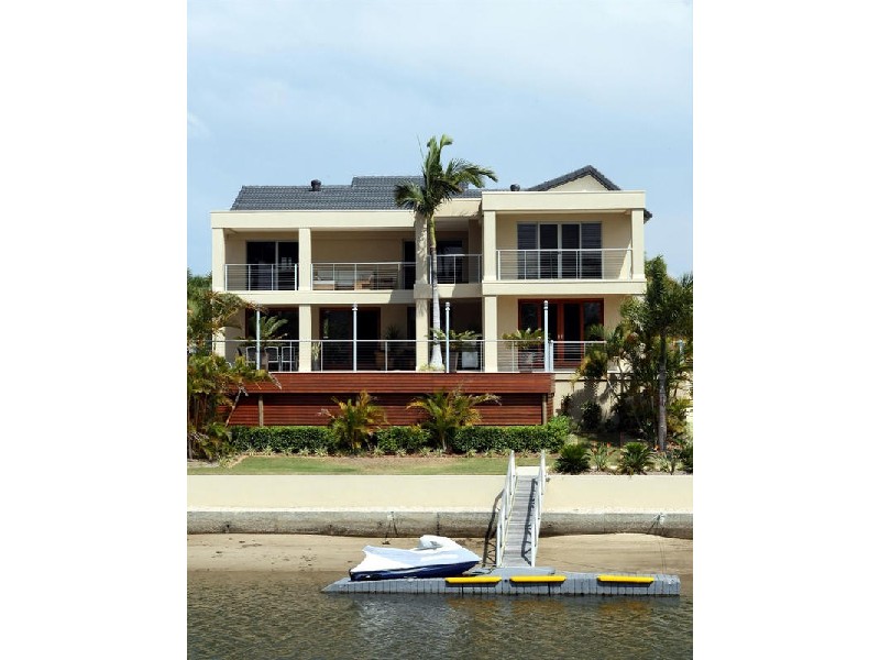 48 Charolais Crescent, Benowa QLD 4217