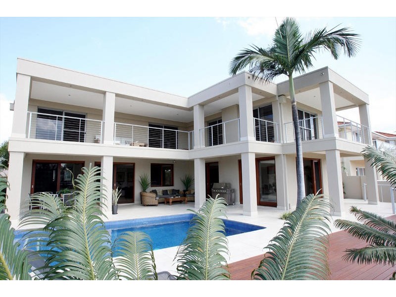 48 Charolais Crescent, Benowa QLD 4217