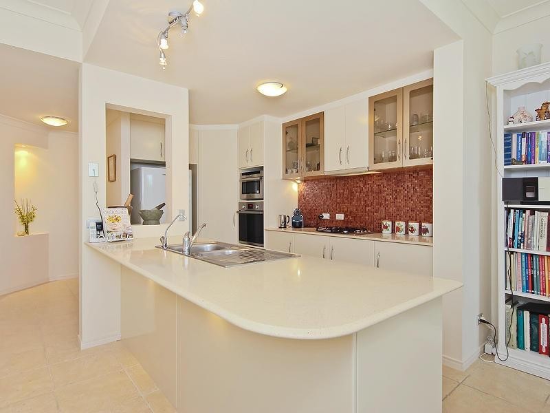 1064 The Cove.  Emerald Lakes.  1 The Cove Crescent, Carrara QLD 4211