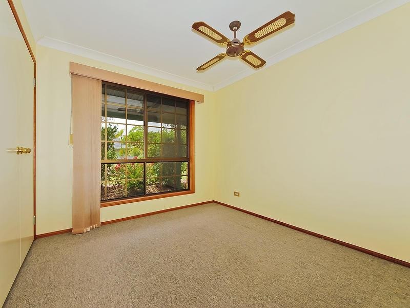 6 Crocus Way, Gaven QLD 4211