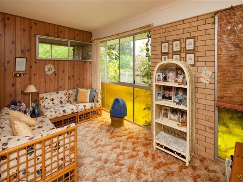 15 Grevillia Avenue, Southport QLD 4215