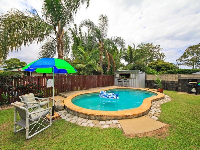 39 Eileen Avenue, Southport QLD 4215