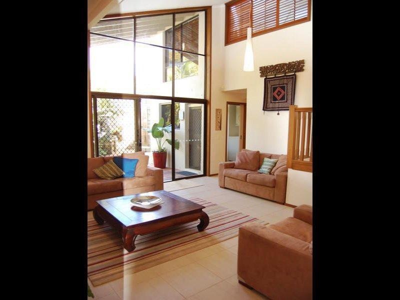 20 Palona Place, Ashmore QLD 4214