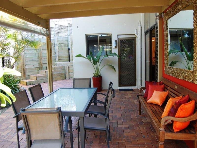 20 Palona Place, Ashmore QLD 4214