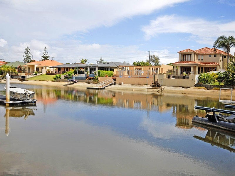 Isle Of Capri QLD 4217